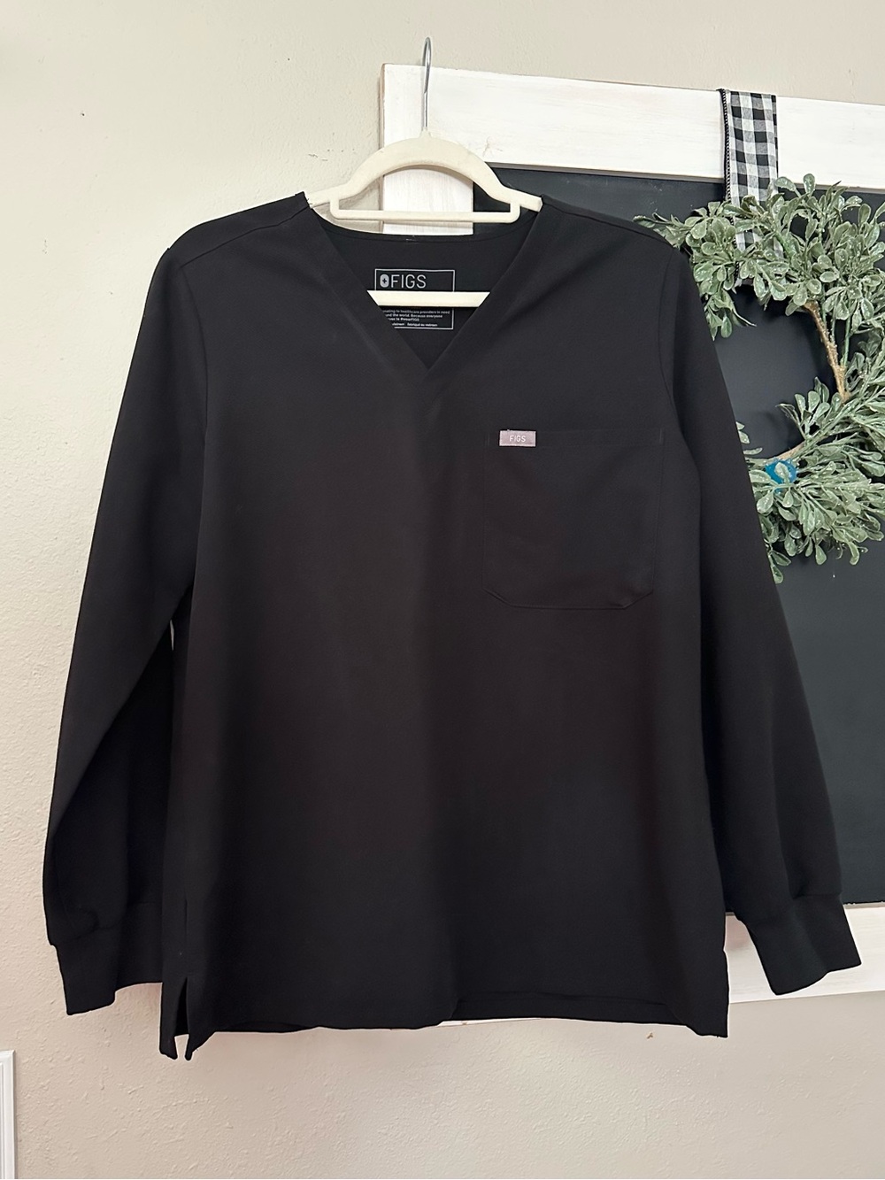 Figs Black Long Sleeve V-Neck Scrub Top